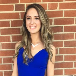 Meet your Posher, Nicole